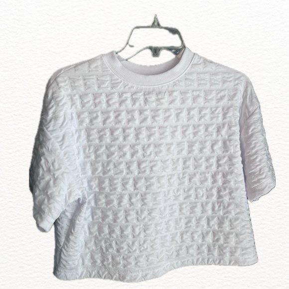 A New Day Crop Tee XS NWOT - Picture 1 of 4